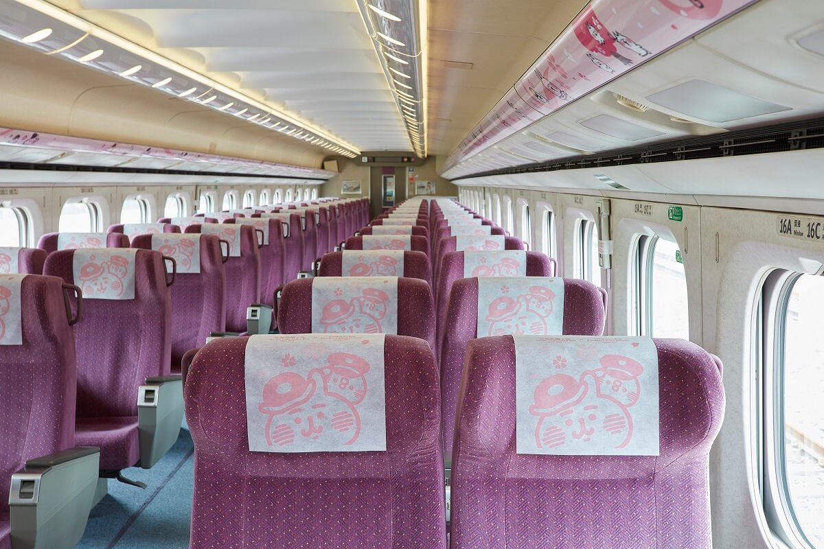 彩繪列車車內商務車廂座椅頭枕巾設計